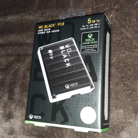 Xbox WD_BLACK P10 5TB External Gaming Memory Drive - Picture 2 of 10
